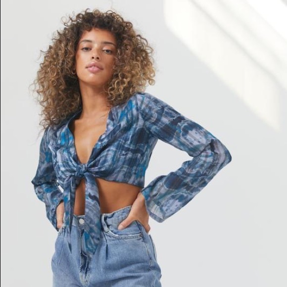 Urban Outfitters Tops - UO Margot Dobby Tie-Front Cropped Top